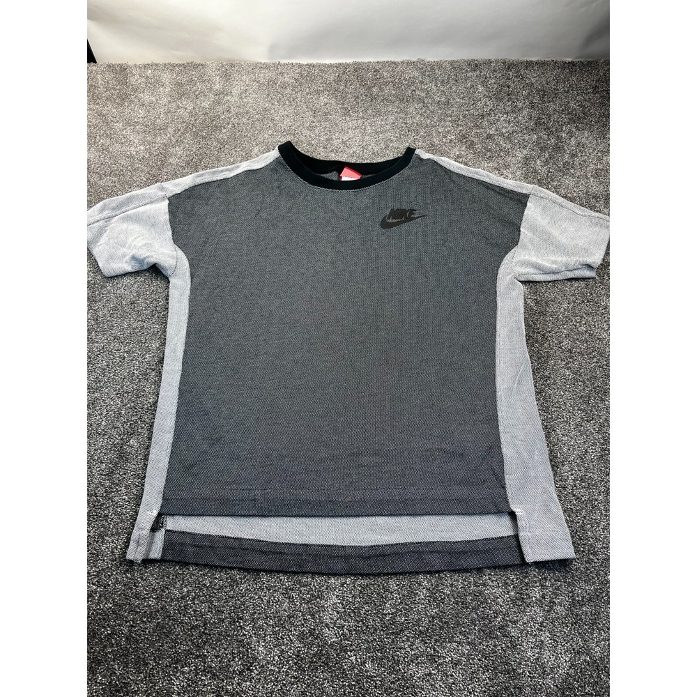 Nike Shirt Womens XL Rally Short Sleeve Crewneck‎ Red Label Pullover Black Gray
